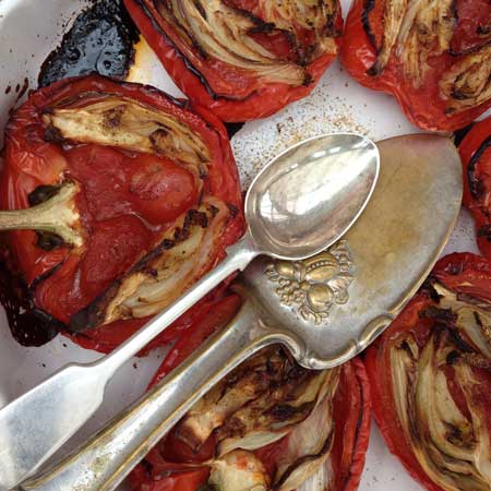 ROASTED RED PEPPERS STUFFED WITH FENNEL